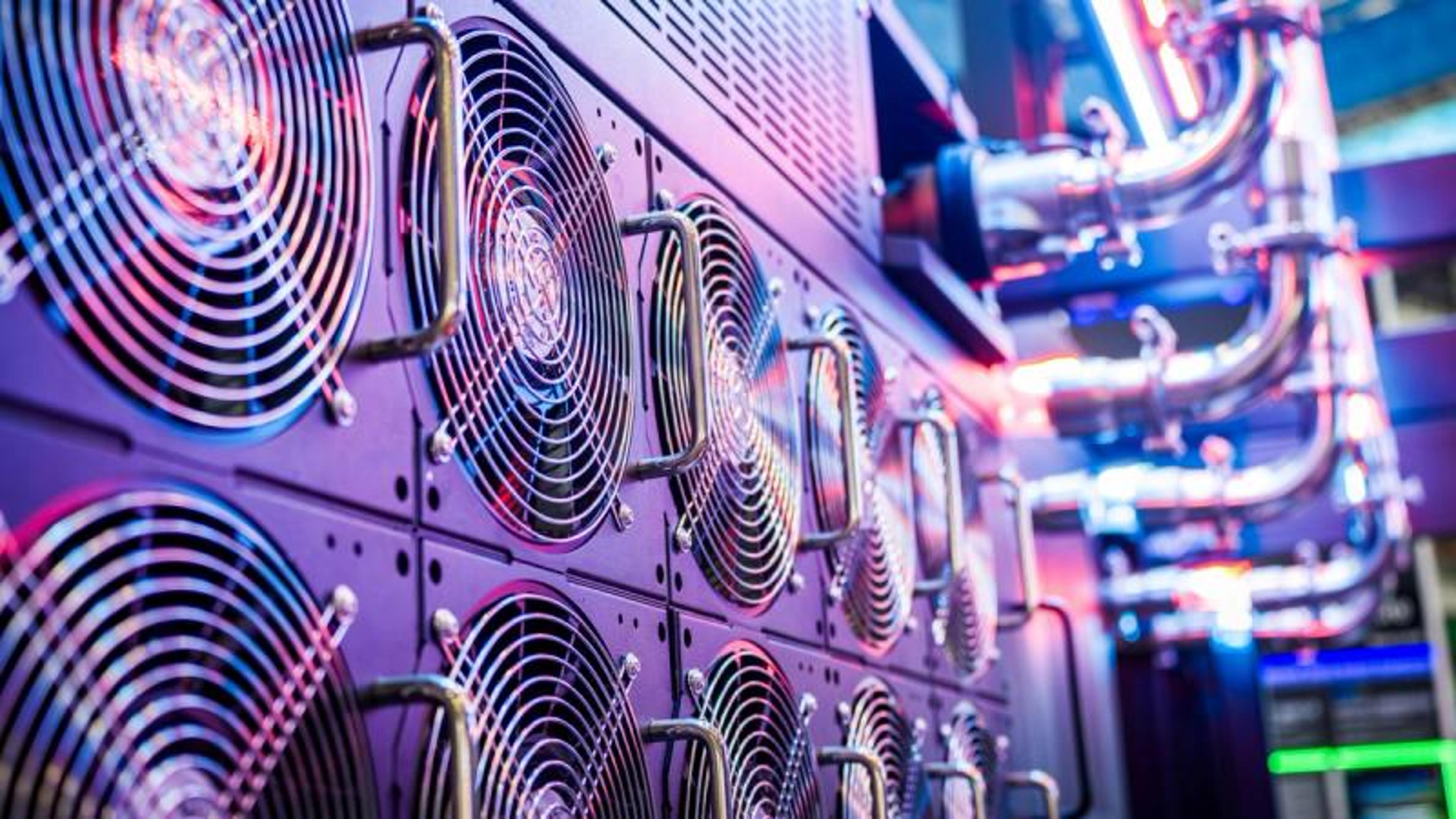 Binance Pool Shuts Down After Hashrate Drops 65%