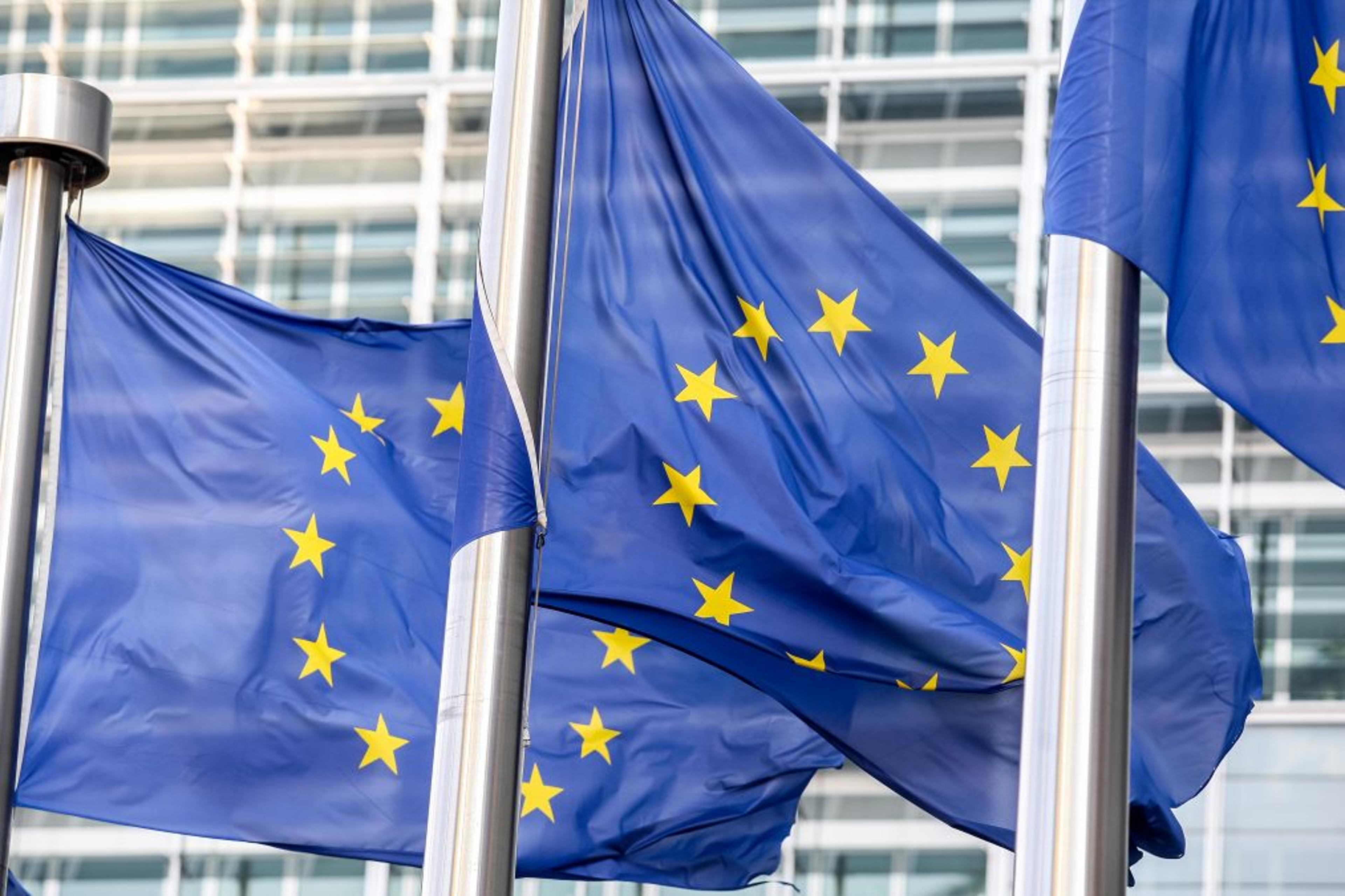 ESMA Targets Polymarket and Kalshi Over EU Auth Gap