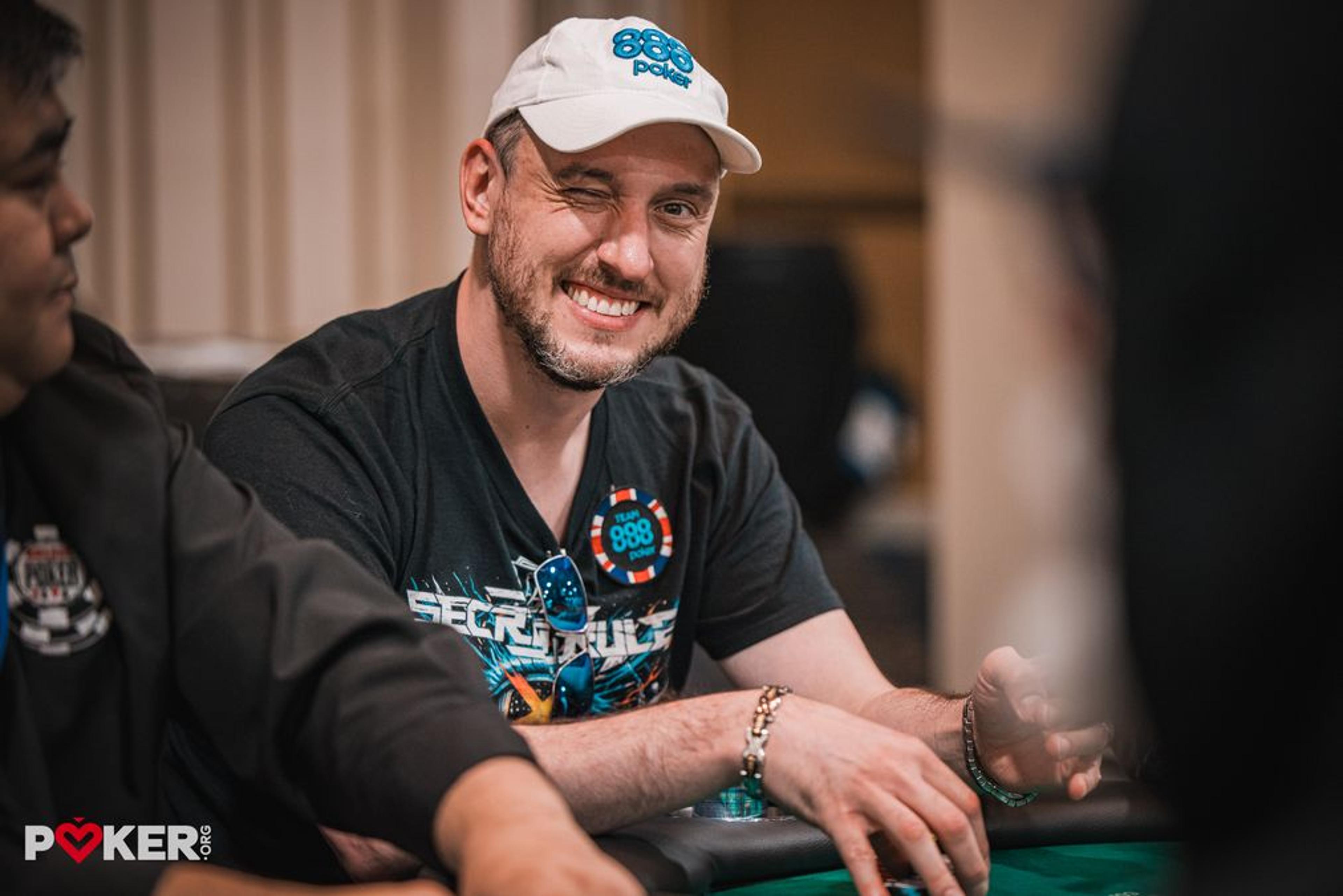 Ian Simpson Breaks Down Study vs. Volume for Poker Grinders