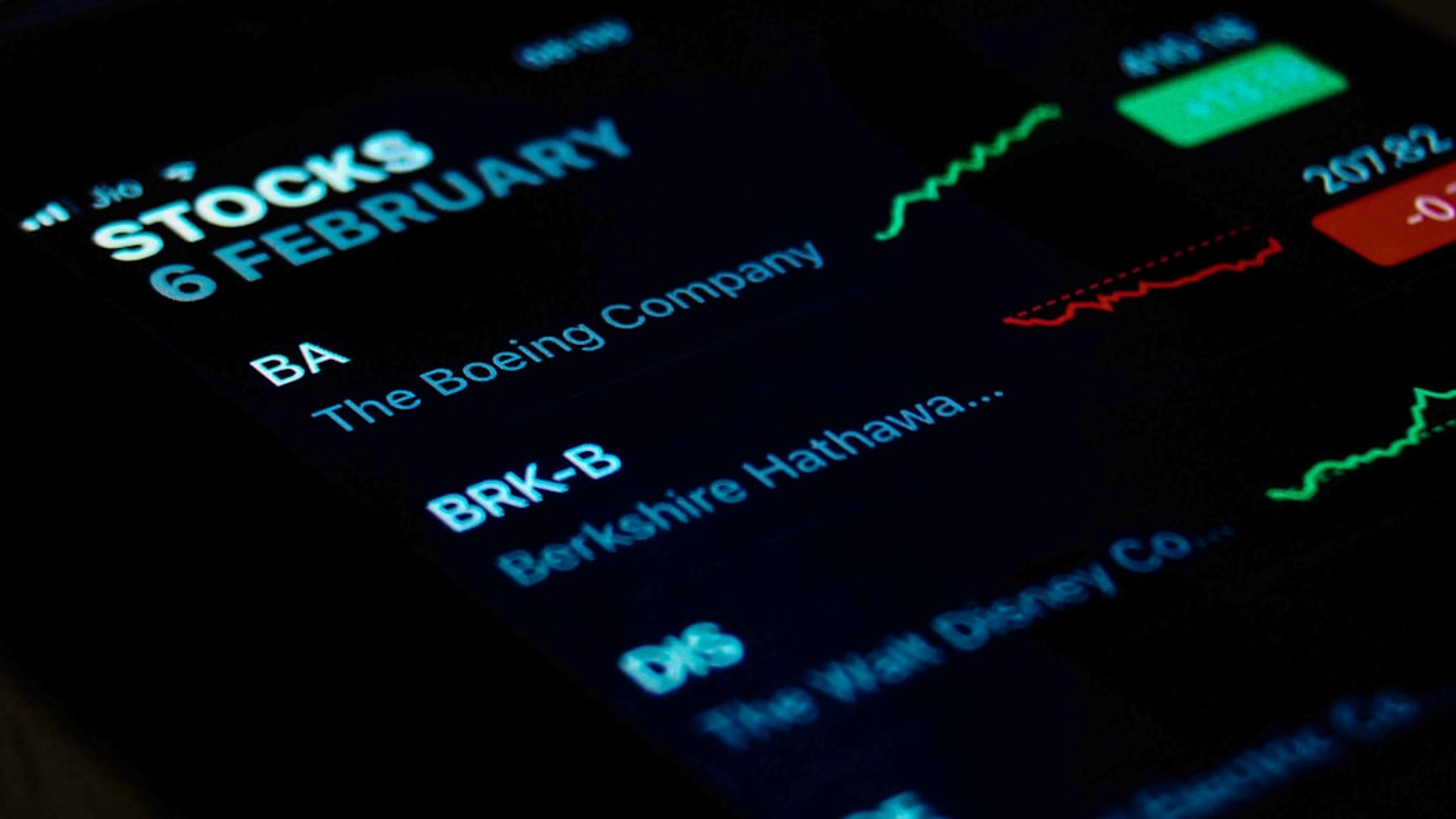 UK Exchanges Shrink as US Prediction Markets Surge